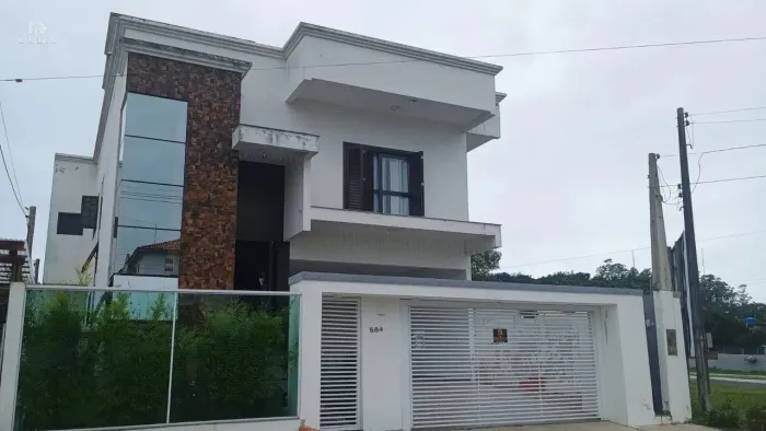 Casa comercial/ Clinica médica em Araranguá