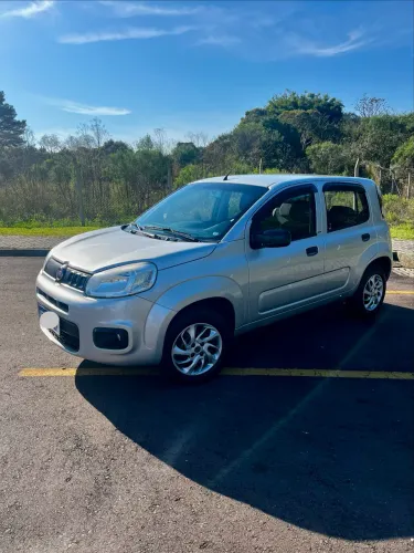 Fiat Uno Attractive 1.0 EVO Fire Flex 8V 5P 2016