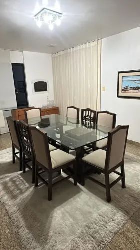Mesa Madeira com Tampo de Vidro