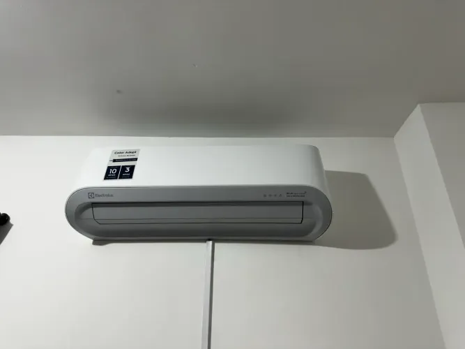 Ar condicionado semi novo Eletrolux