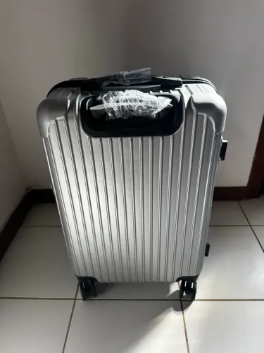 Mala de viagem 23kg - Nova