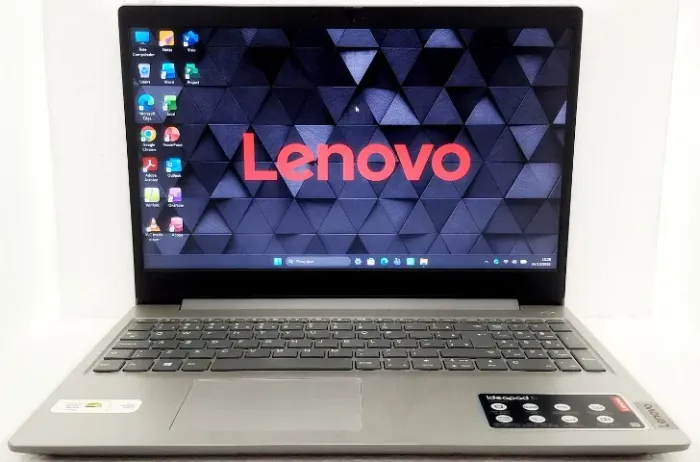 Vendo Notebook Lenovo Ideapad 3i Core i3 10th com SSD - Tem a nota fiscal