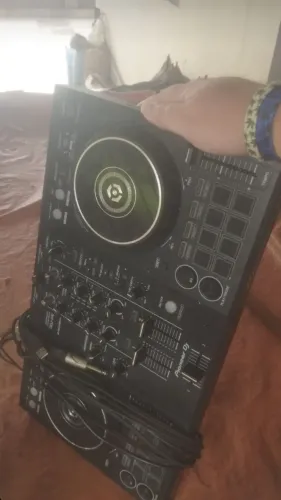 Vendo Controladadora mesa de som Pioneer DDJ400