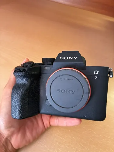 Sony A7IV