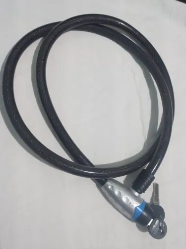 ? Cadeado de bicicleta com chave