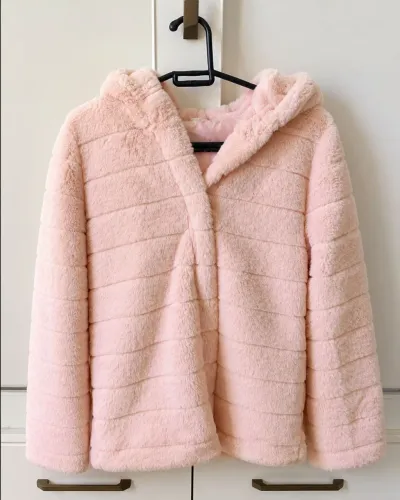 Casaco juvenil rosa de pelúcia com capuz - tamanho L