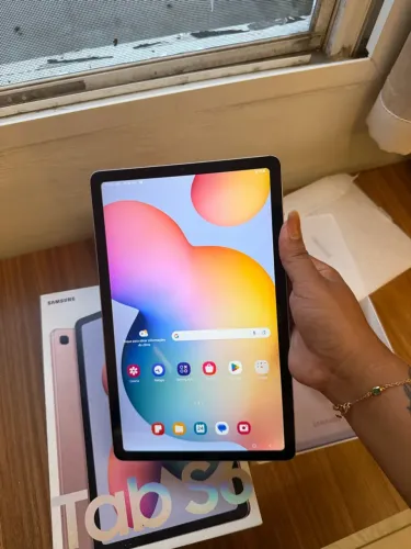 Tablet S6 lite novíssimo ?
