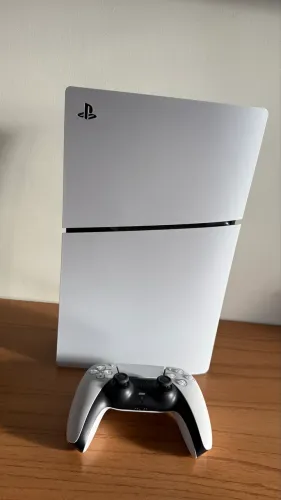 Ps5 Slim mídia digital