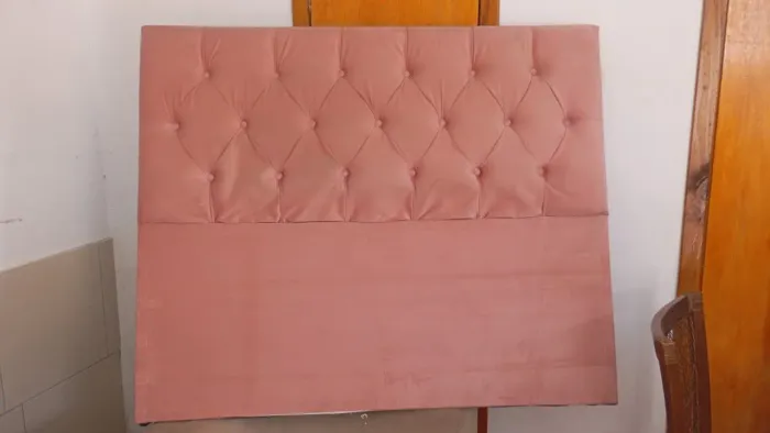 Cabeceira rosa