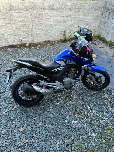 Moto top para uso dia dia