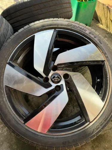 Aro 18 rodas 225/45 - 40