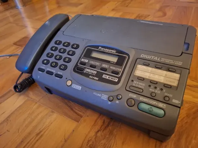 FAX PANASONIC KX-F890LA (NEGOCIÁVEL)