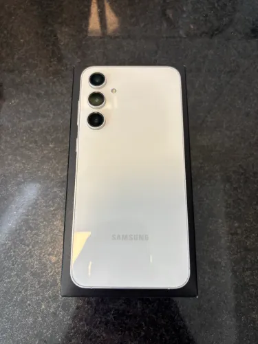 S23 FE 128Gb Pouco tempo de uso