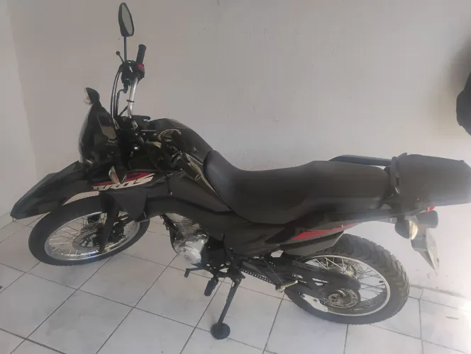 Nxr Bros 160