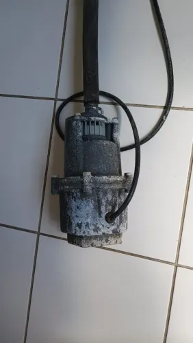 Bomba d'água submersa 