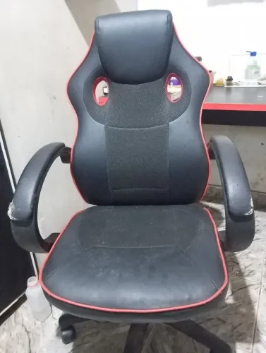 Cadeira Gamer usada