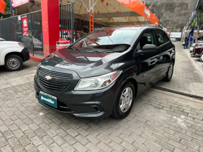 Chevrolet Onix JOY Hatch 1.0 8V Flex Mec. 4P 2018