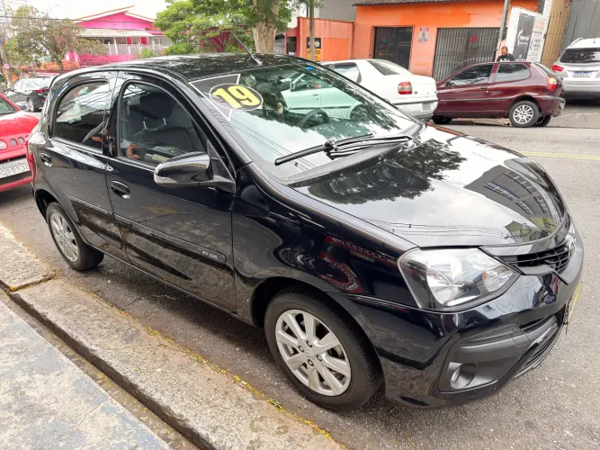 Toyota Etios X Plus 1.5 Flex 16V 5P Aut. 2019