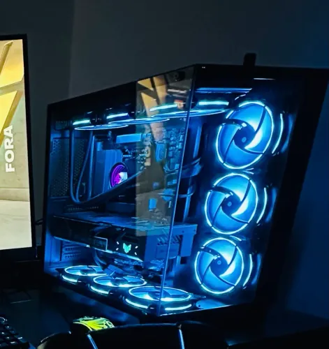 PC GAMER MONSTRO RTX5070
