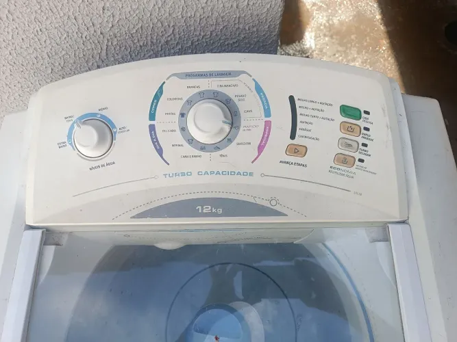 Máquina de lavar roupa