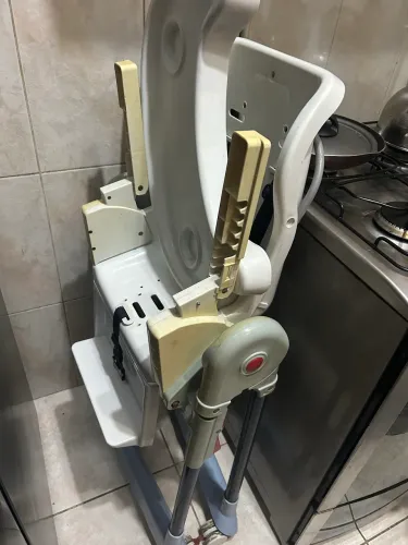 Cadeirão Burigotto infantil alimentação 