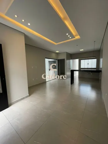 Casa Nova à venda no Novo Mundo com 2/4 sendo 01 suíte