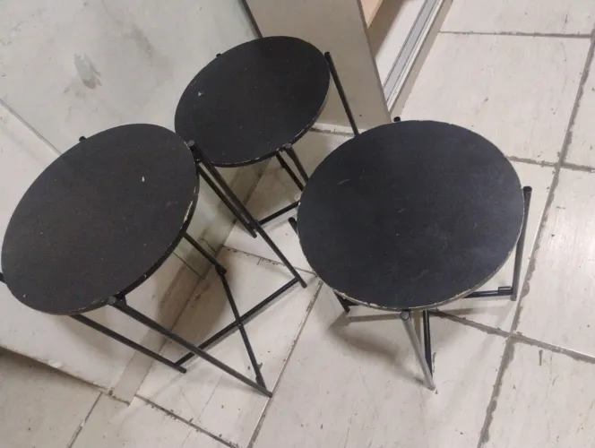 Conjunto de 03 mesinhas dobráveis