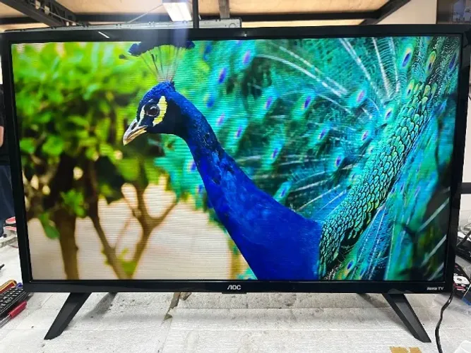 Tv 32 polegadas AOC smart HD (garantia e parcelamento no cartão)