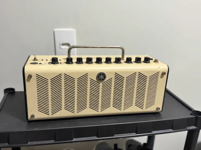 Yamaha THR5 - Amplificador Compacto