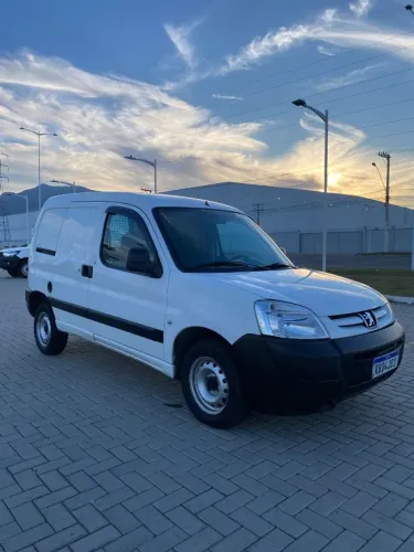 Peugeot Partner Furgão 1.6 16v/ 1.6 16V Flex 3P 2020
