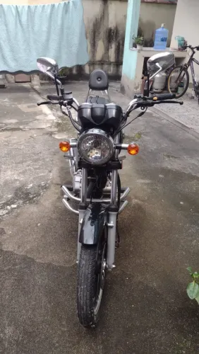 Moto impecável qualquer coisa me chama no ZAP *