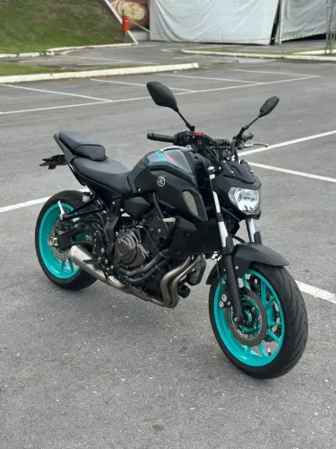 YAMAHA MT 07 2024 *leilão*