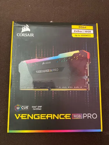 Memória corsair vengeance rgb pro