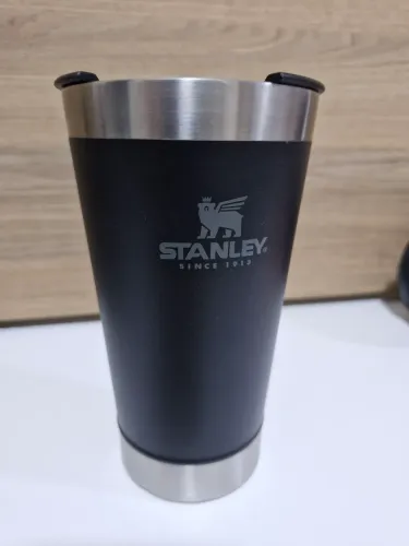 Copo Stanley 