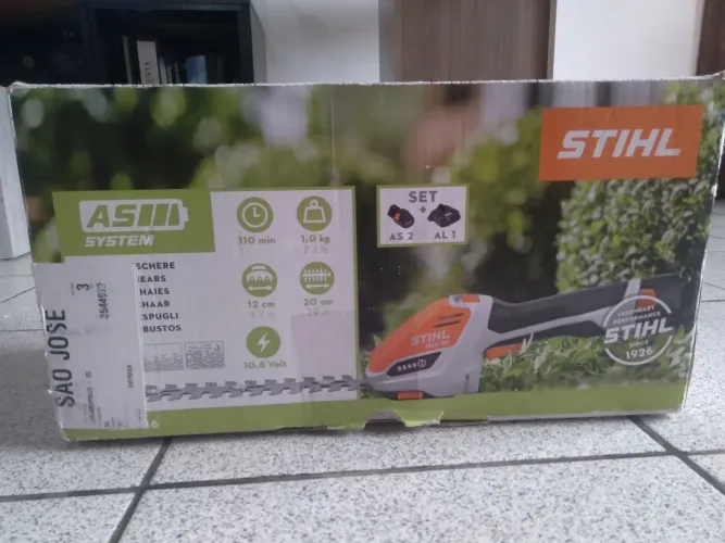 Aparador de cerca viva Stihl