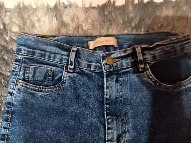 Calça jeans feminina 