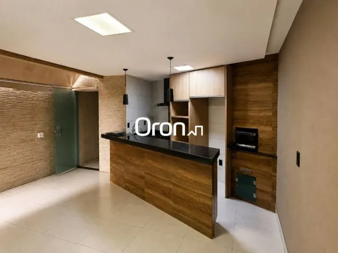 Sobrado à venda, 110 m² por R$ 499.000,00 - Vila São Luiz - Goiânia/GO
