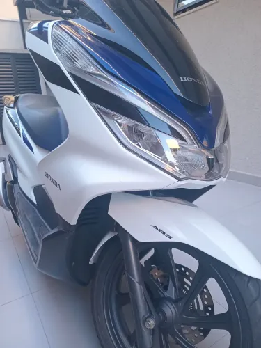 Moto Honda PCX Sport 2022