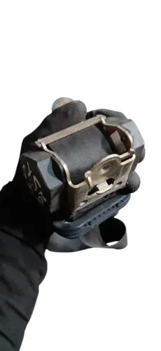 Cinto Segurança Traseiro Esquerdo Peugeot 206 Rallye 2001 