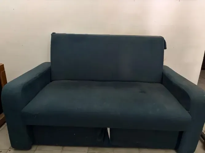 Sofá Cama 2 Lugares Pouco Uso