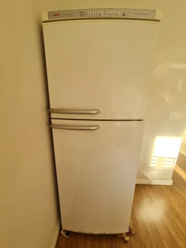 Refrigerador Bosh Frost Free 440 litros