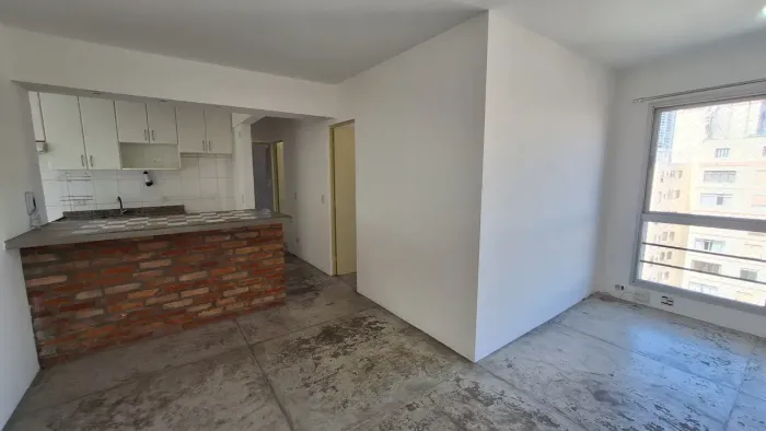 Imóvel para aluguel possui 66 metros quadrados com 3 quartos em Aclimação - São Paulo - SP