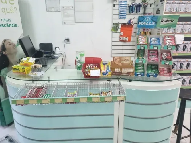 Gondulas/Prateleiras de Farmacia