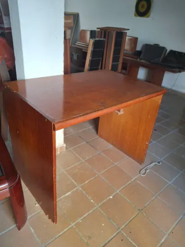Mesa escrivaninha
