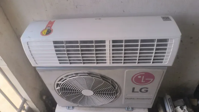 Ar-condicionado LG dual inverter 9000 BTUs 