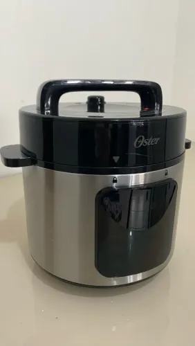Panela de pressão elétrica