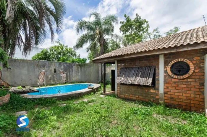Casa com 3 dormitórios no bairro Passo das Pedras