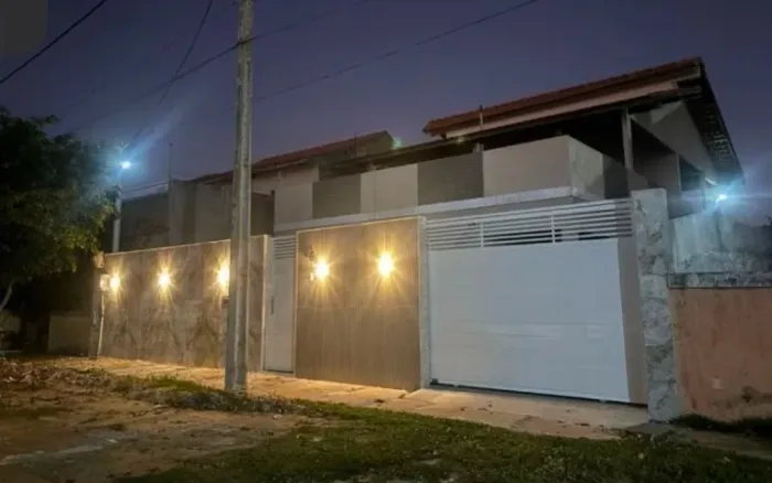 Casa de Alto Padrão à Venda - Chapéu do Sol ? Valor: R$ 550.000,00