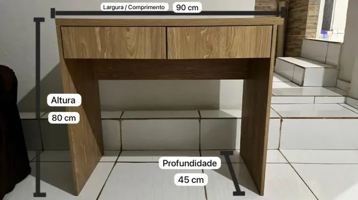 Escrivaninha/Mesa de estudo