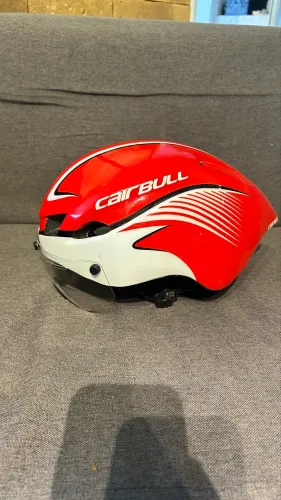 Capacete Aero Carbull
